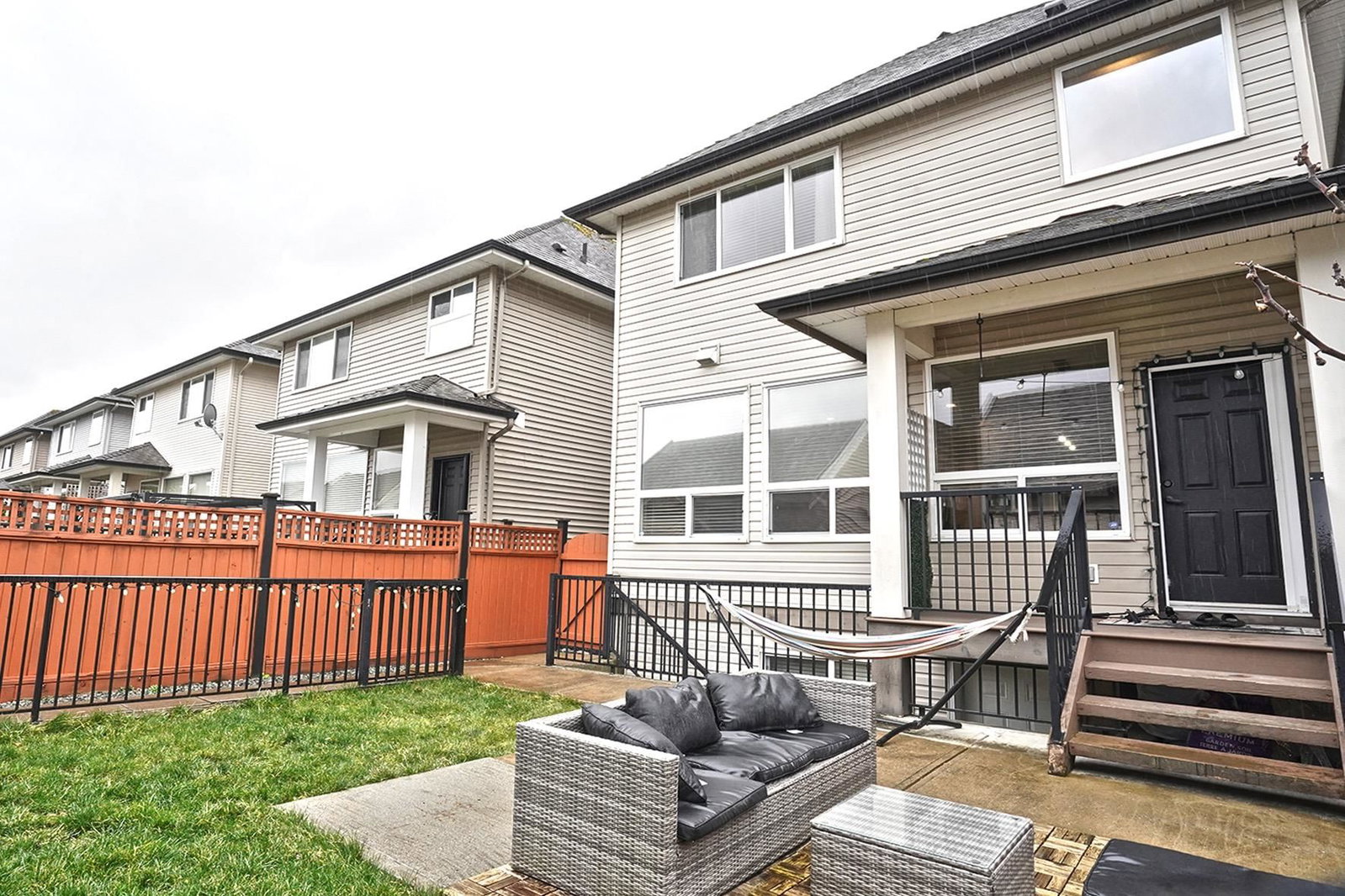 Listing Image 22