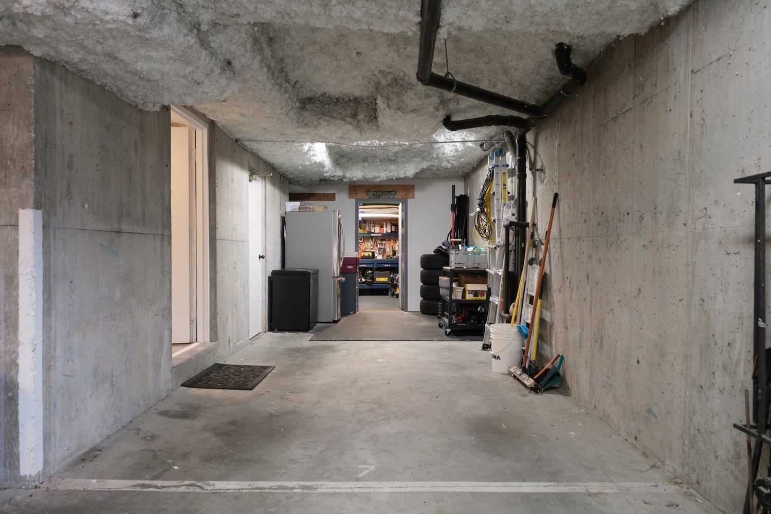 Listing Image 38