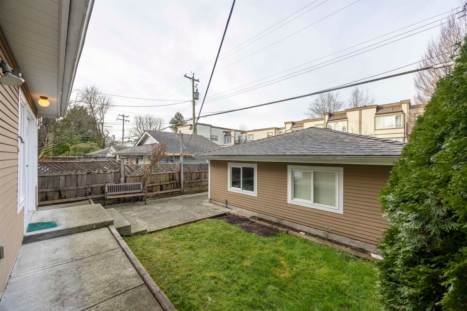 Listing Image 28