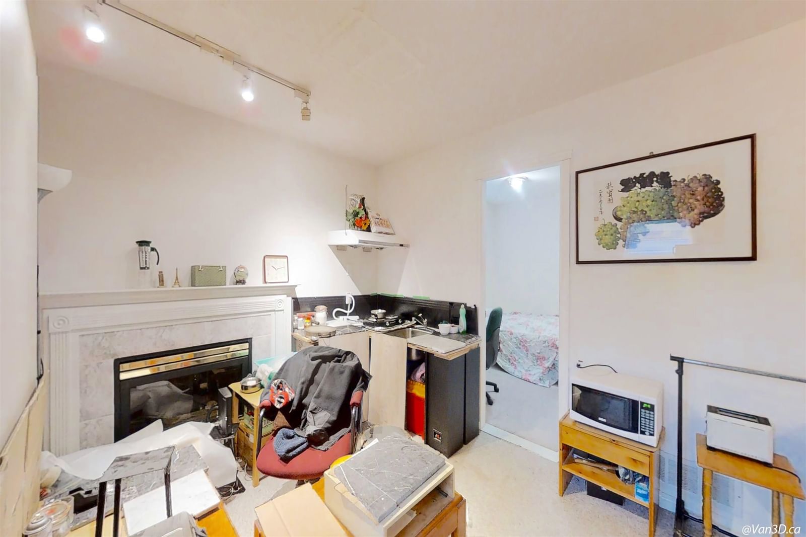 Listing Image 11