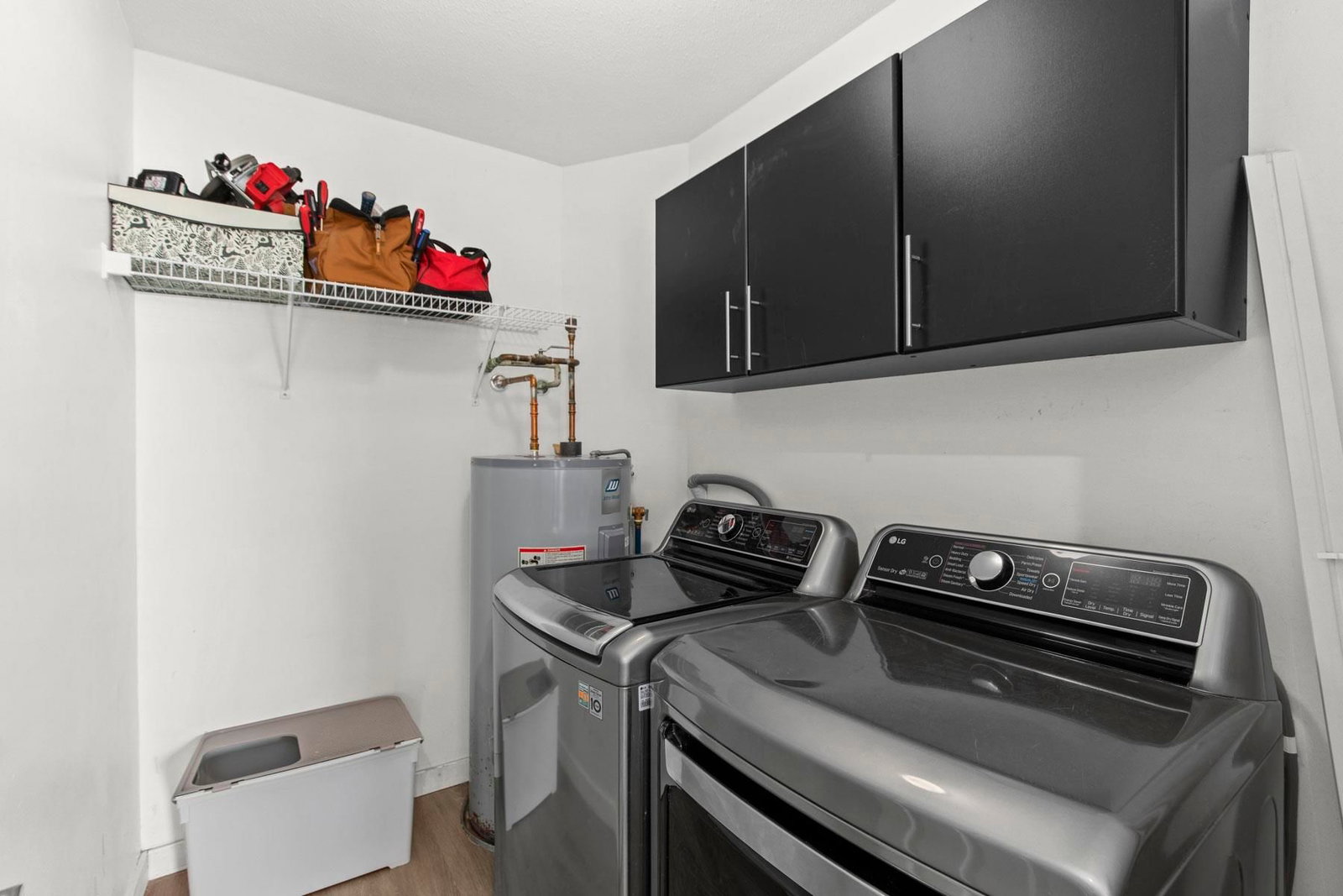 Listing Image 17