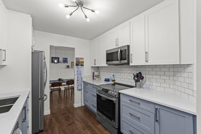 309 - 15875 Marine Drive