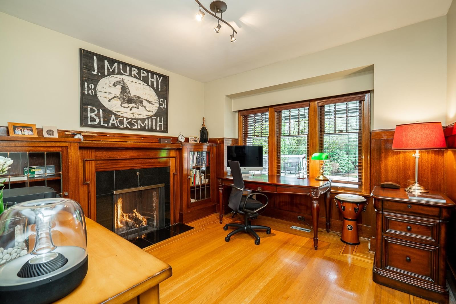 Listing Image 10