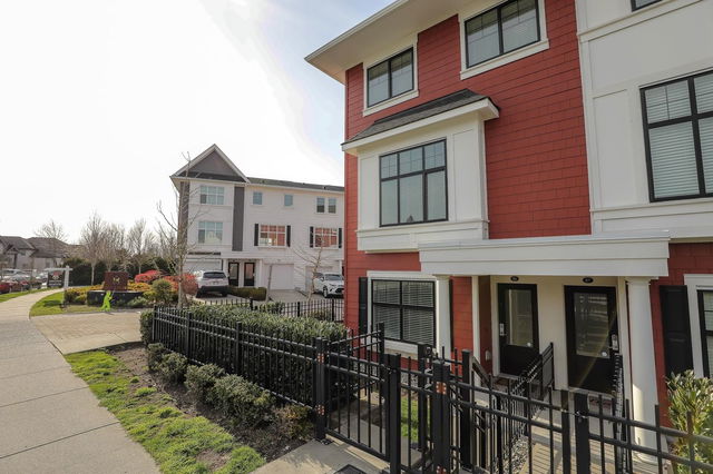 86 - 27735 Roundhouse Drive