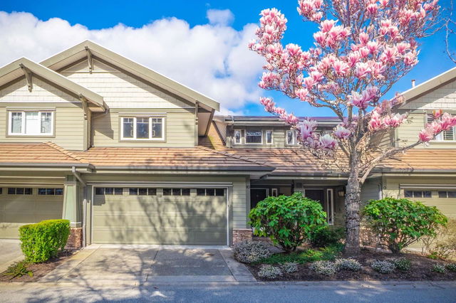 10 Beach Drive