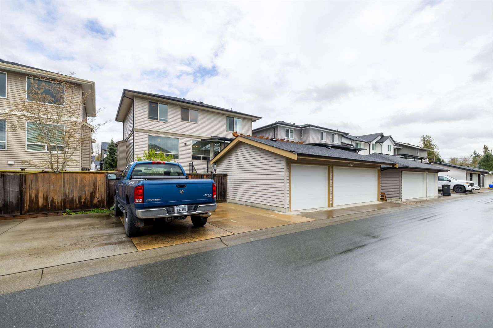Listing Image 32