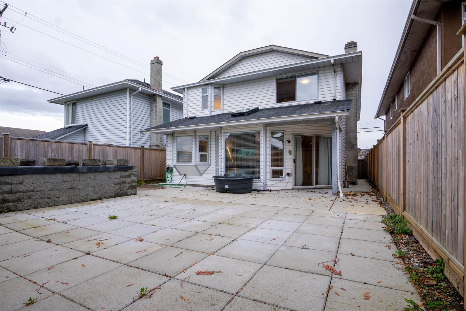 Listing Image 23