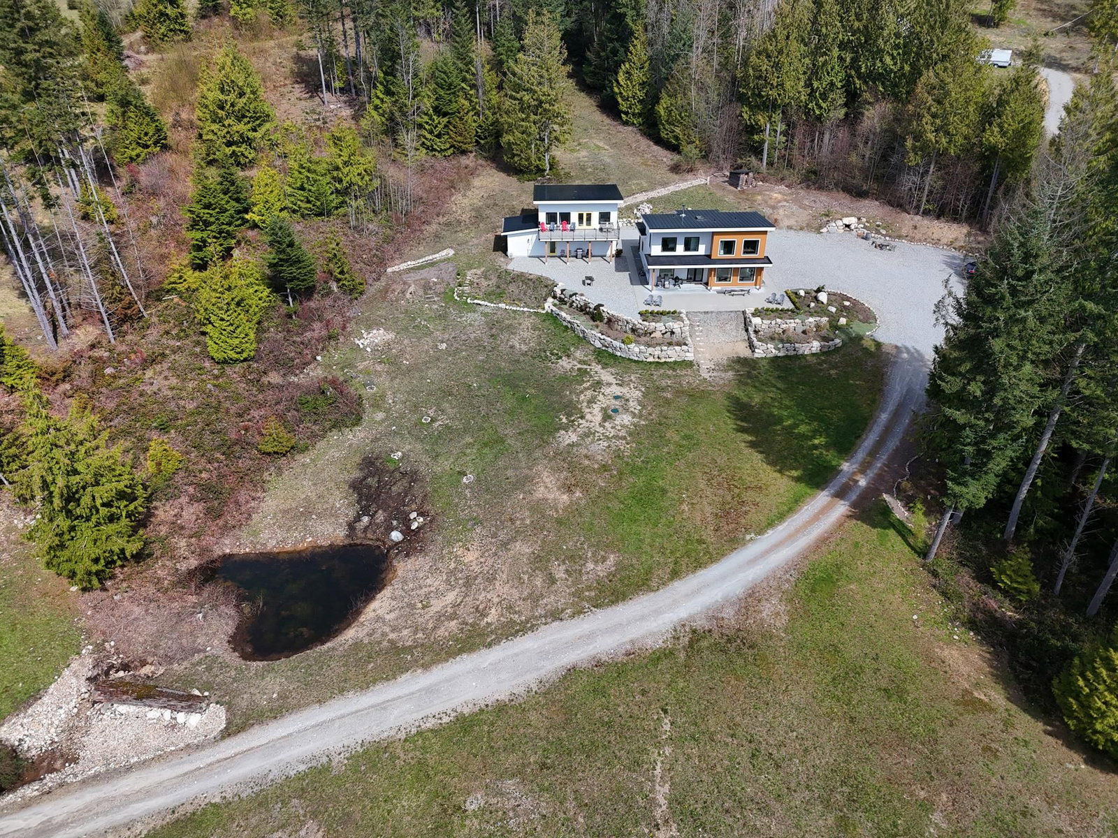 Listing Image 38