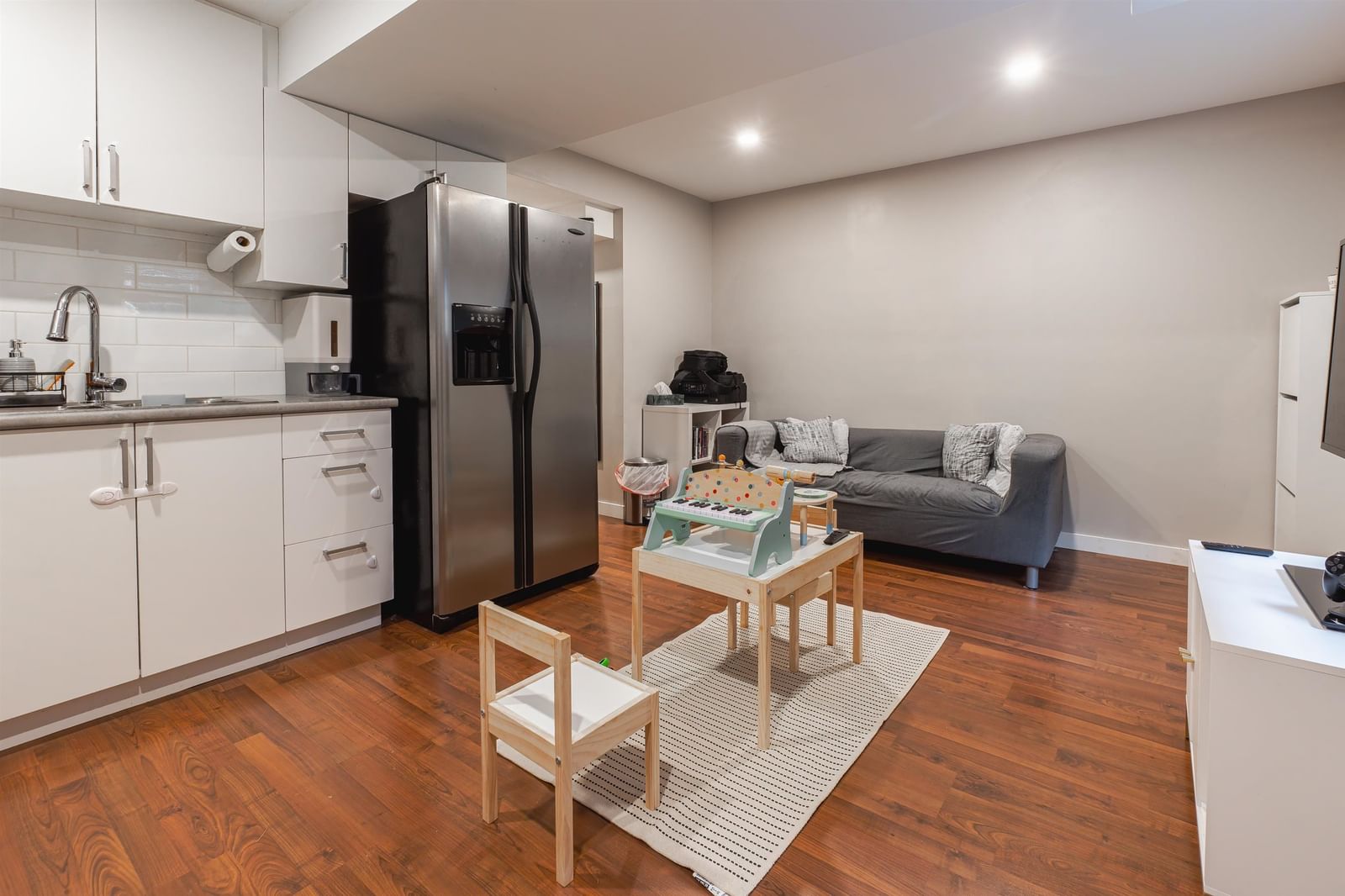 Listing Image 15