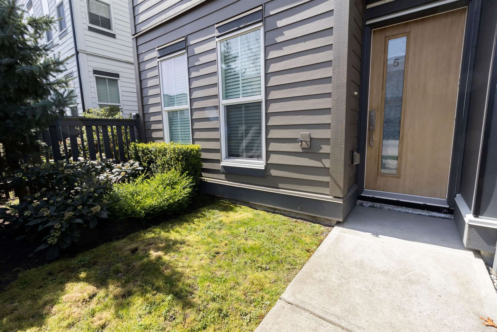 Listing Image 27