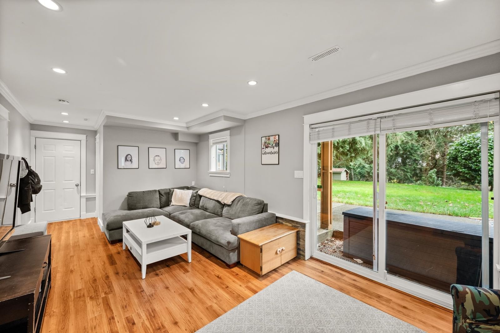 Listing Image 18