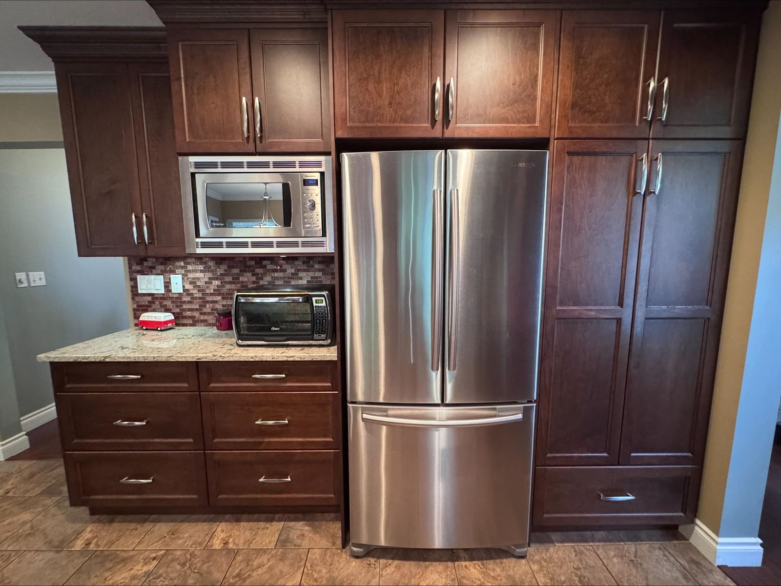 Listing Image 10