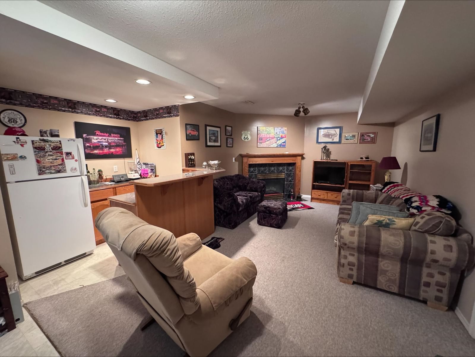 Listing Image 27