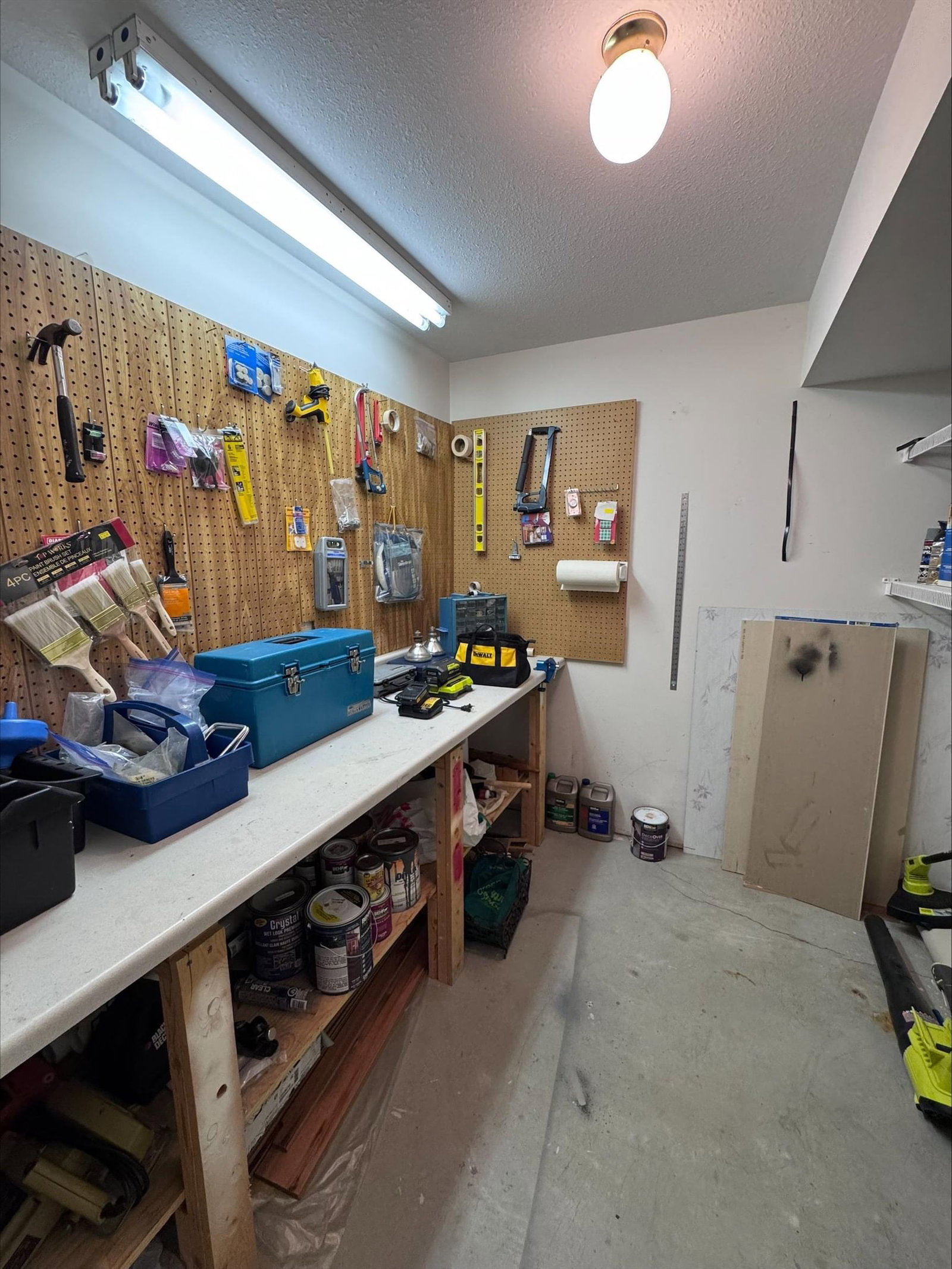 Listing Image 28