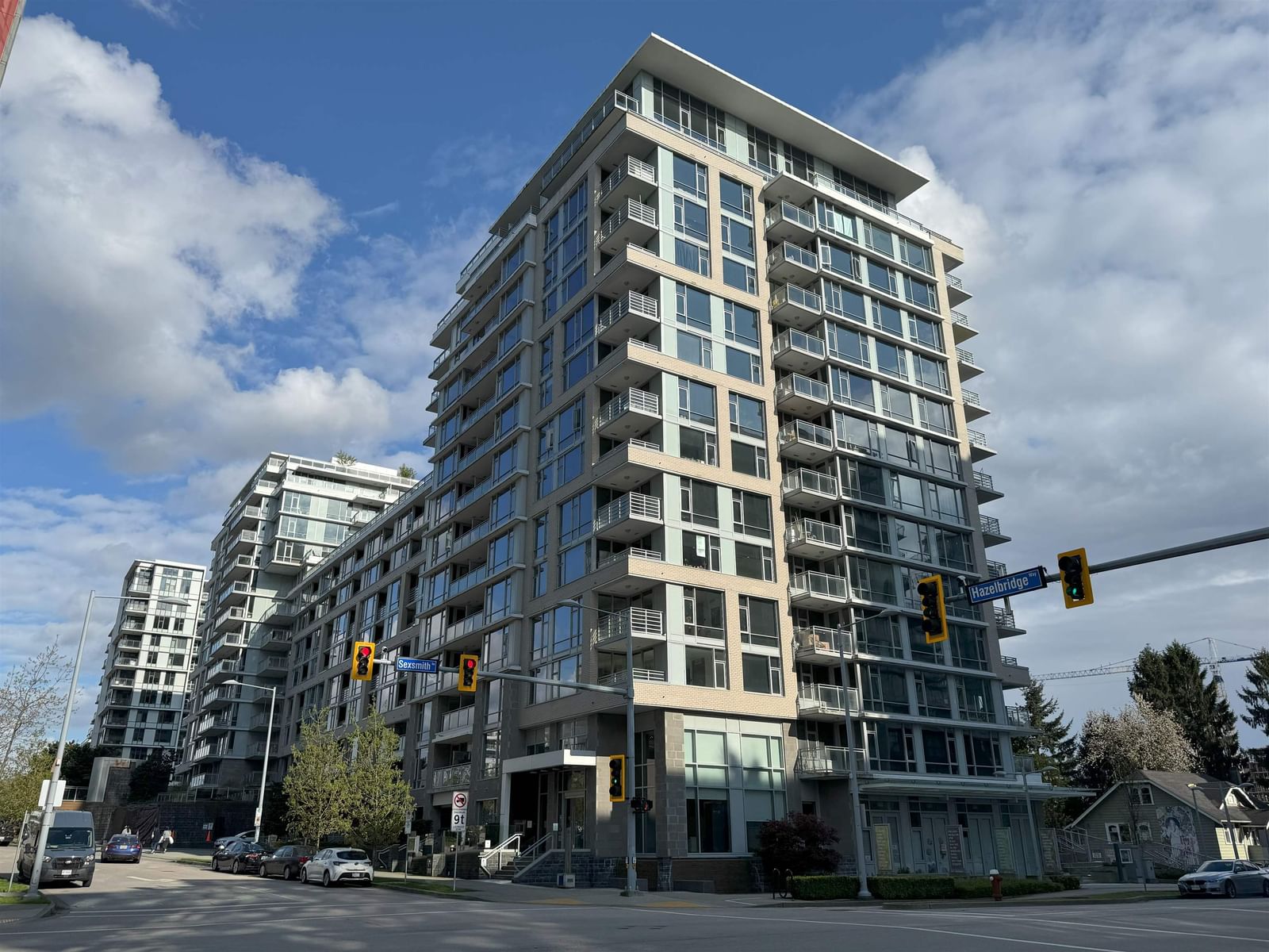 Listing Image 1