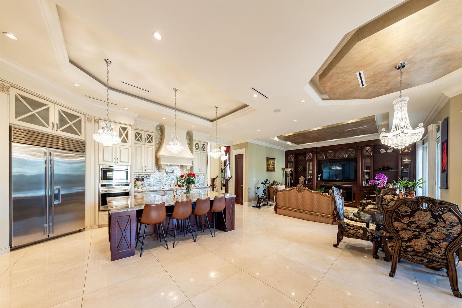 Listing Image 9