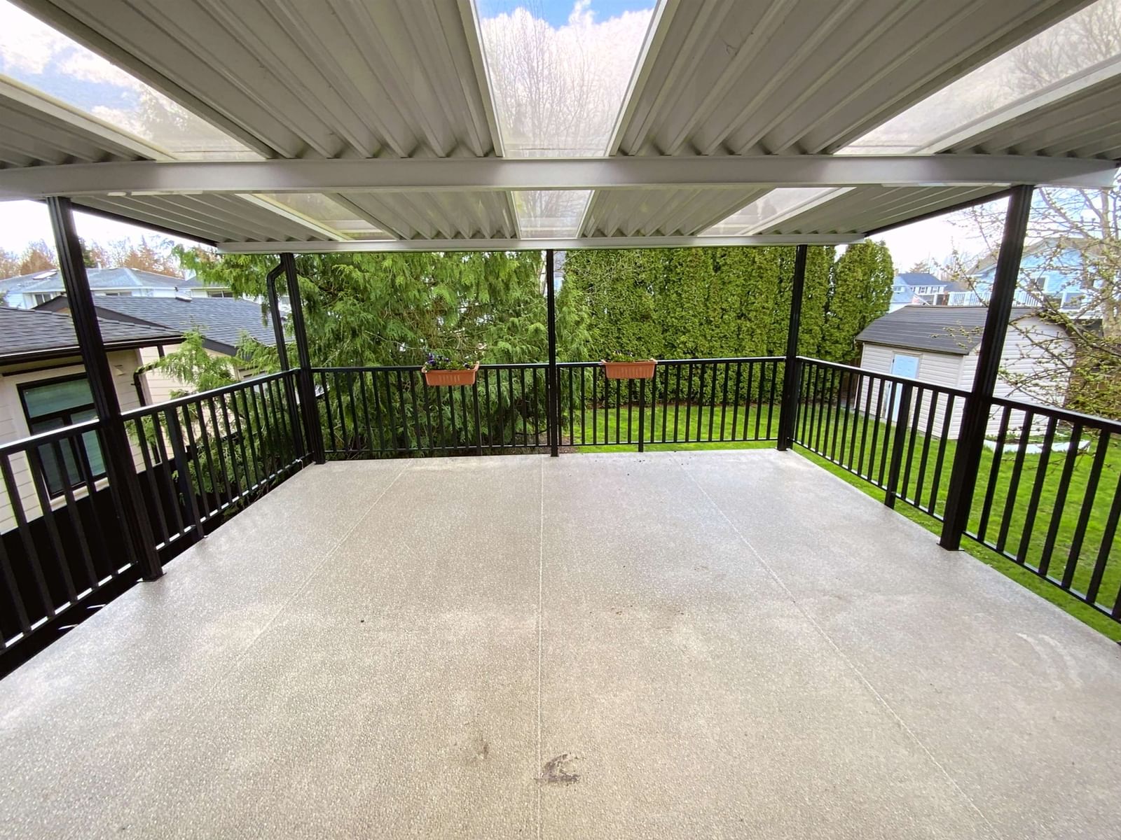 Listing Image 13