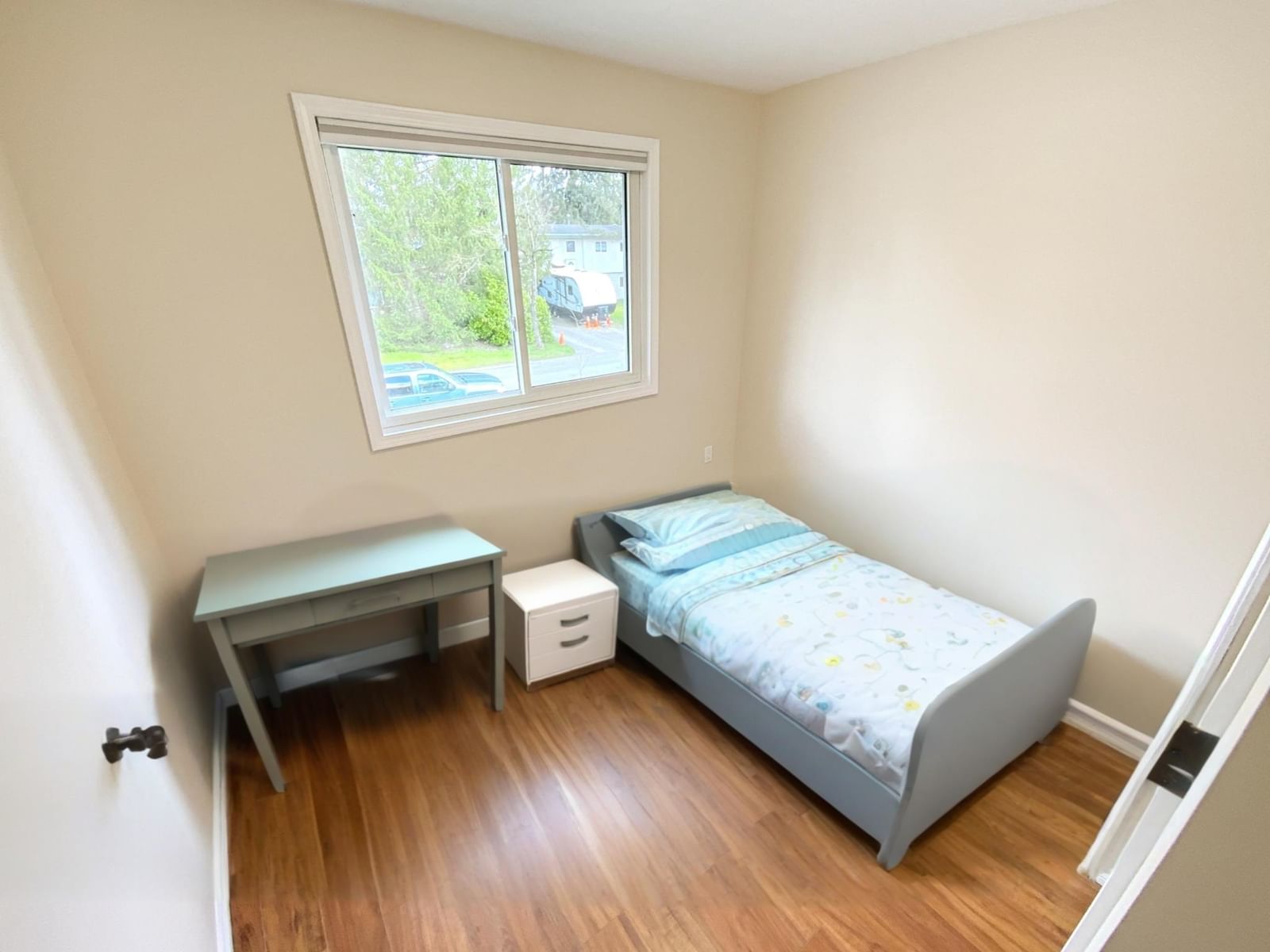 Listing Image 21