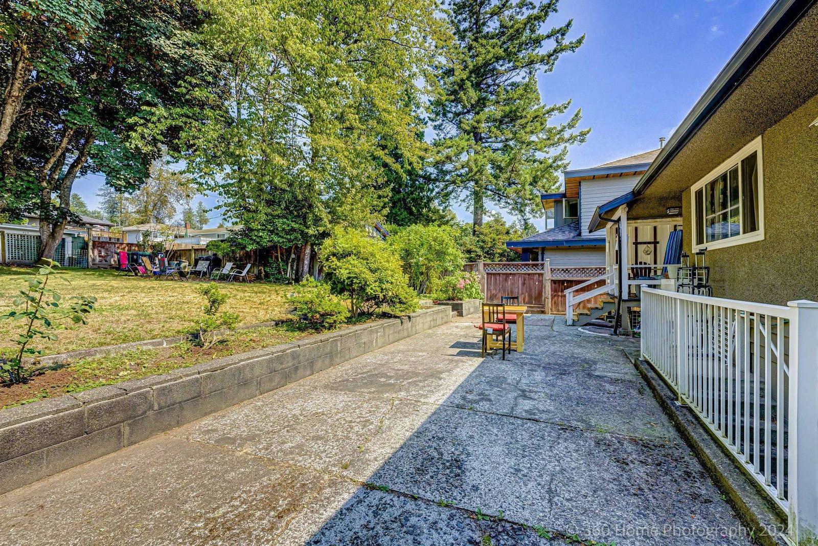 Listing Image 16