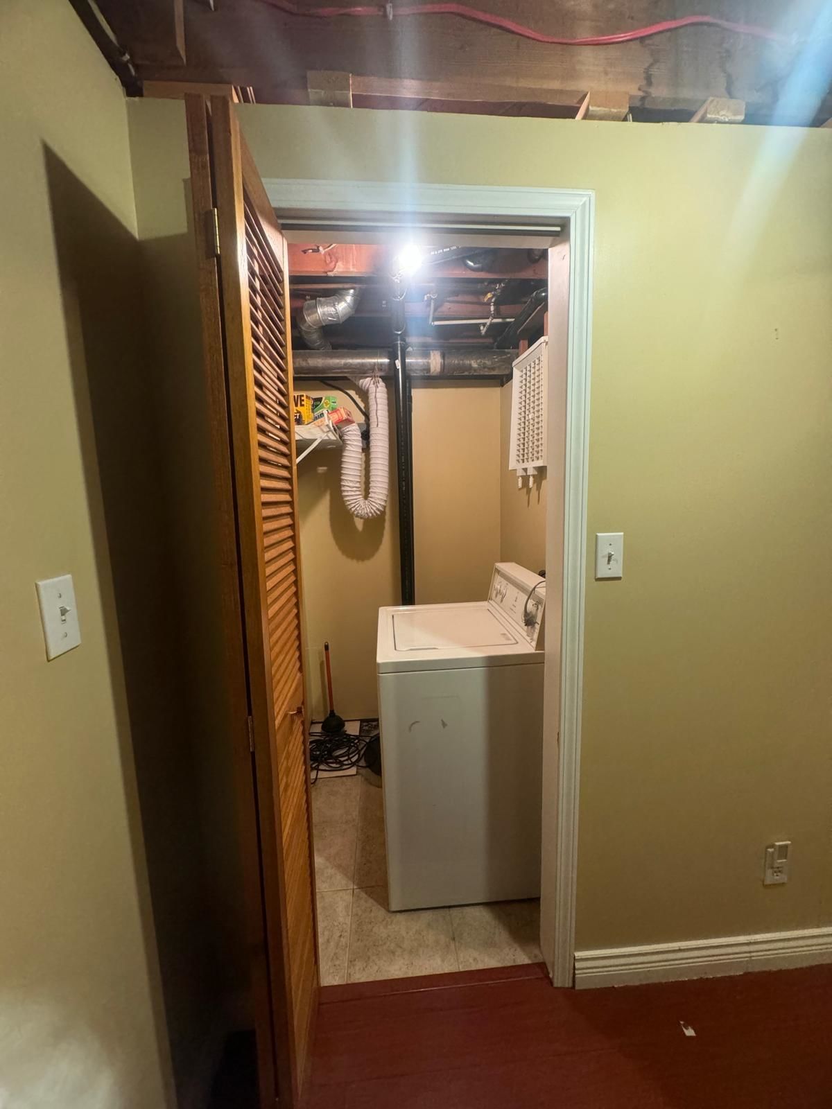 Listing Image 32