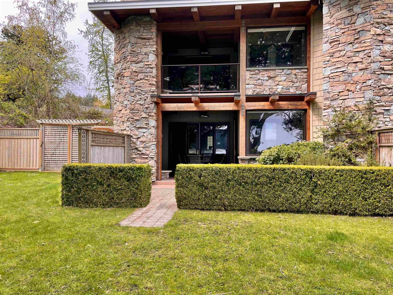 Listing Image 30