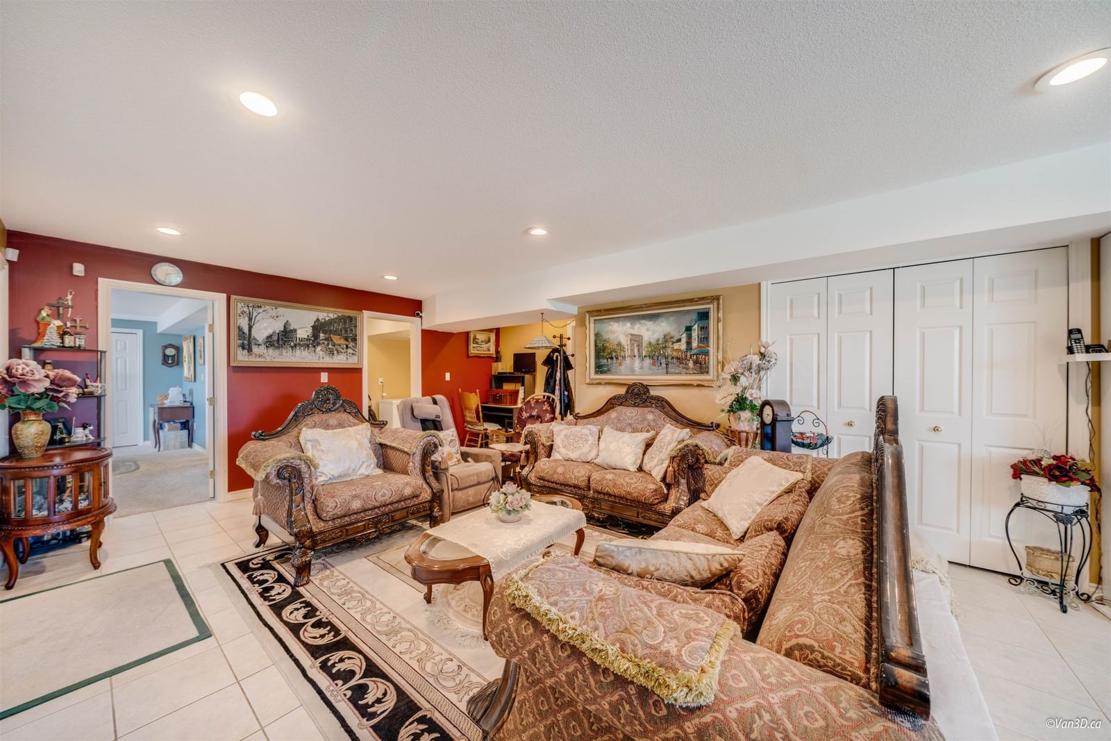 Listing Image 14