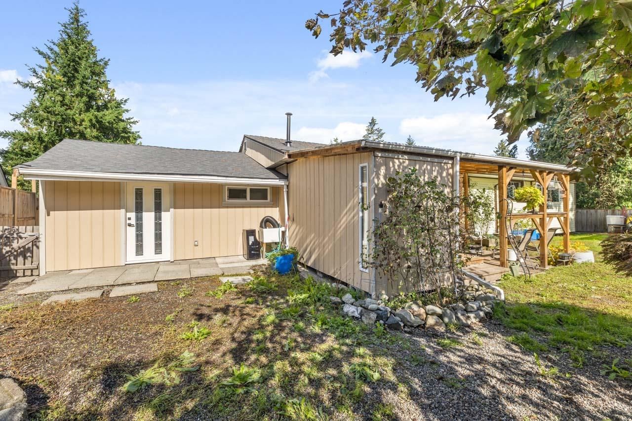 Listing Image 16