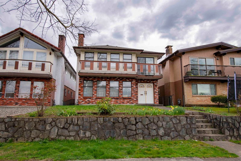 2754 Kitchener Street, Vancouver, British Columbia