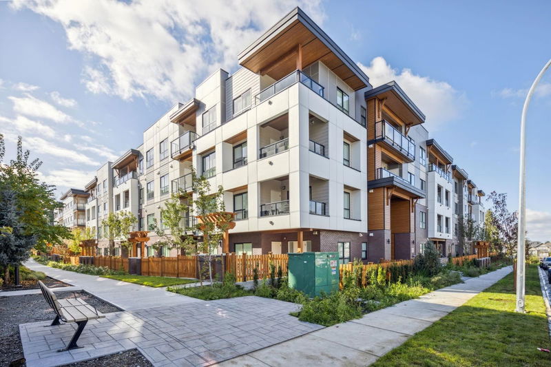 20282 72b Avenue #403, Surrey, British Columbia
