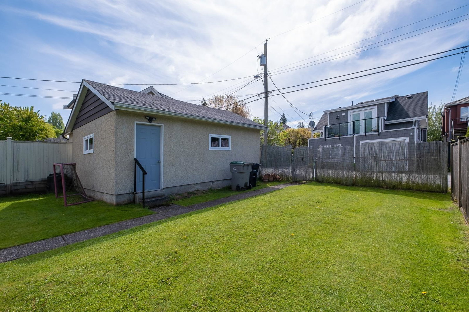 Listing Image 18