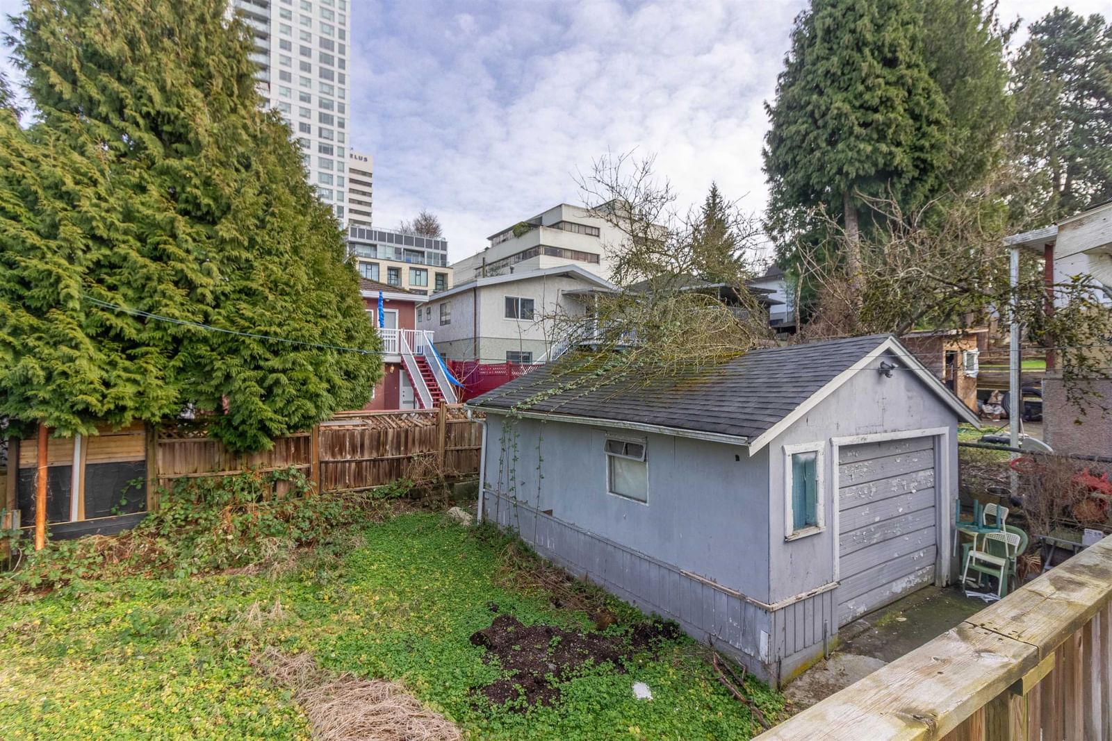Listing Image 18