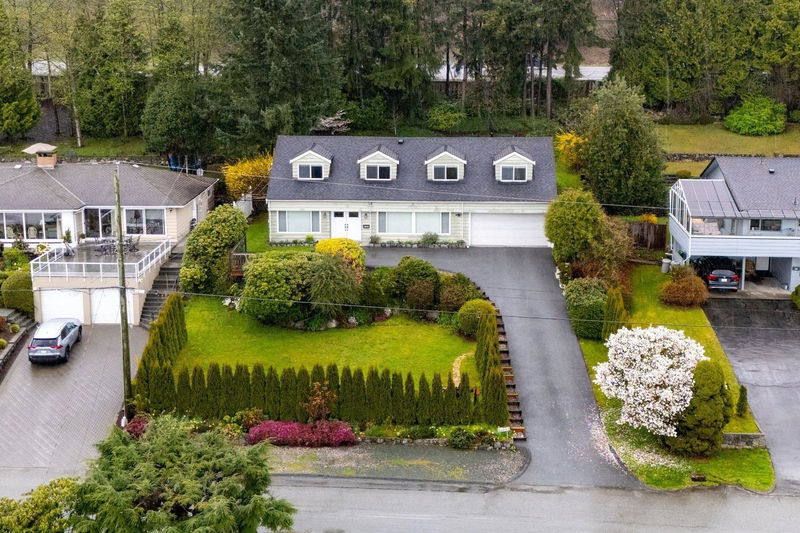 1805 Rosebery Avenue, West Vancouver, British Columbia