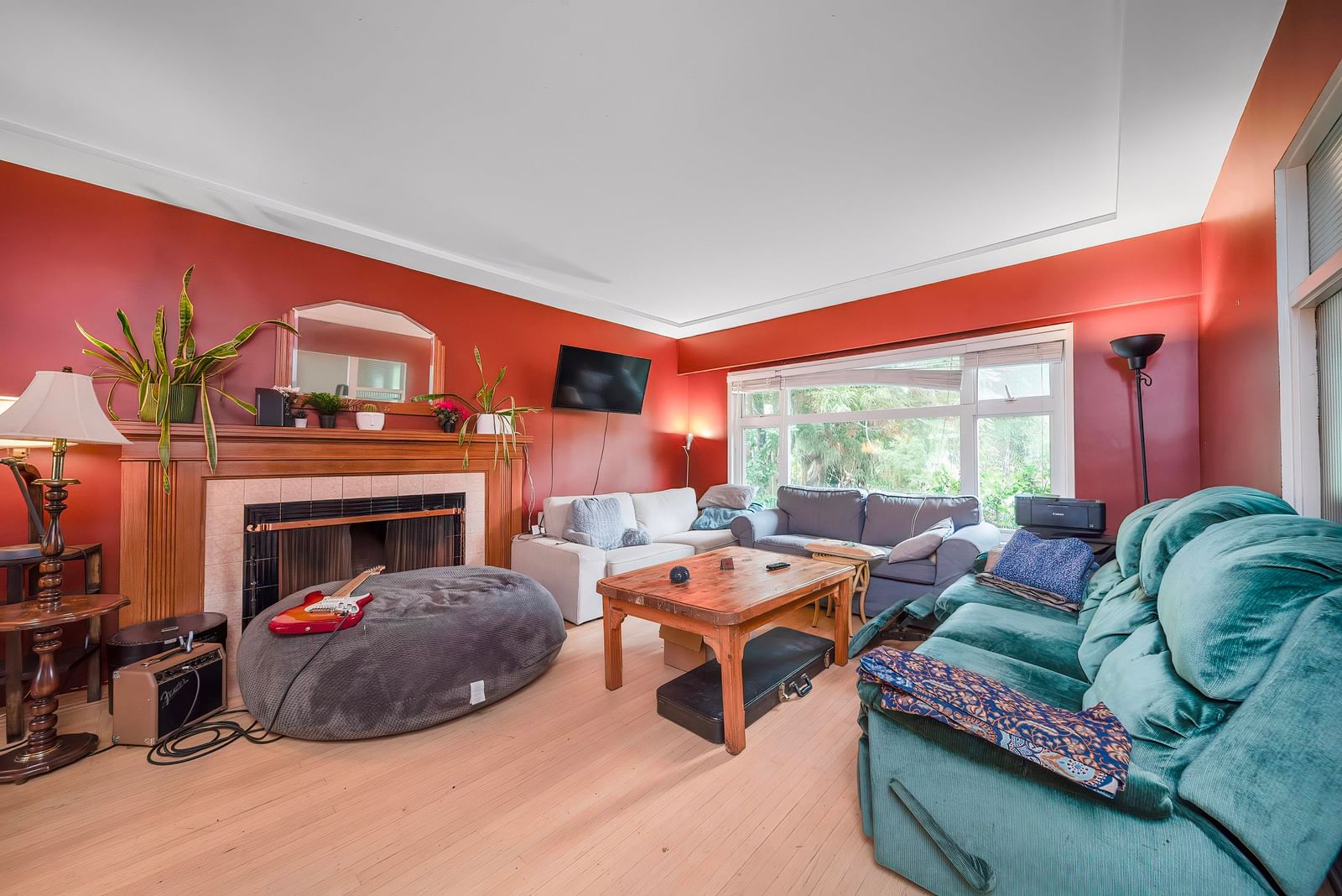 Listing Image 8