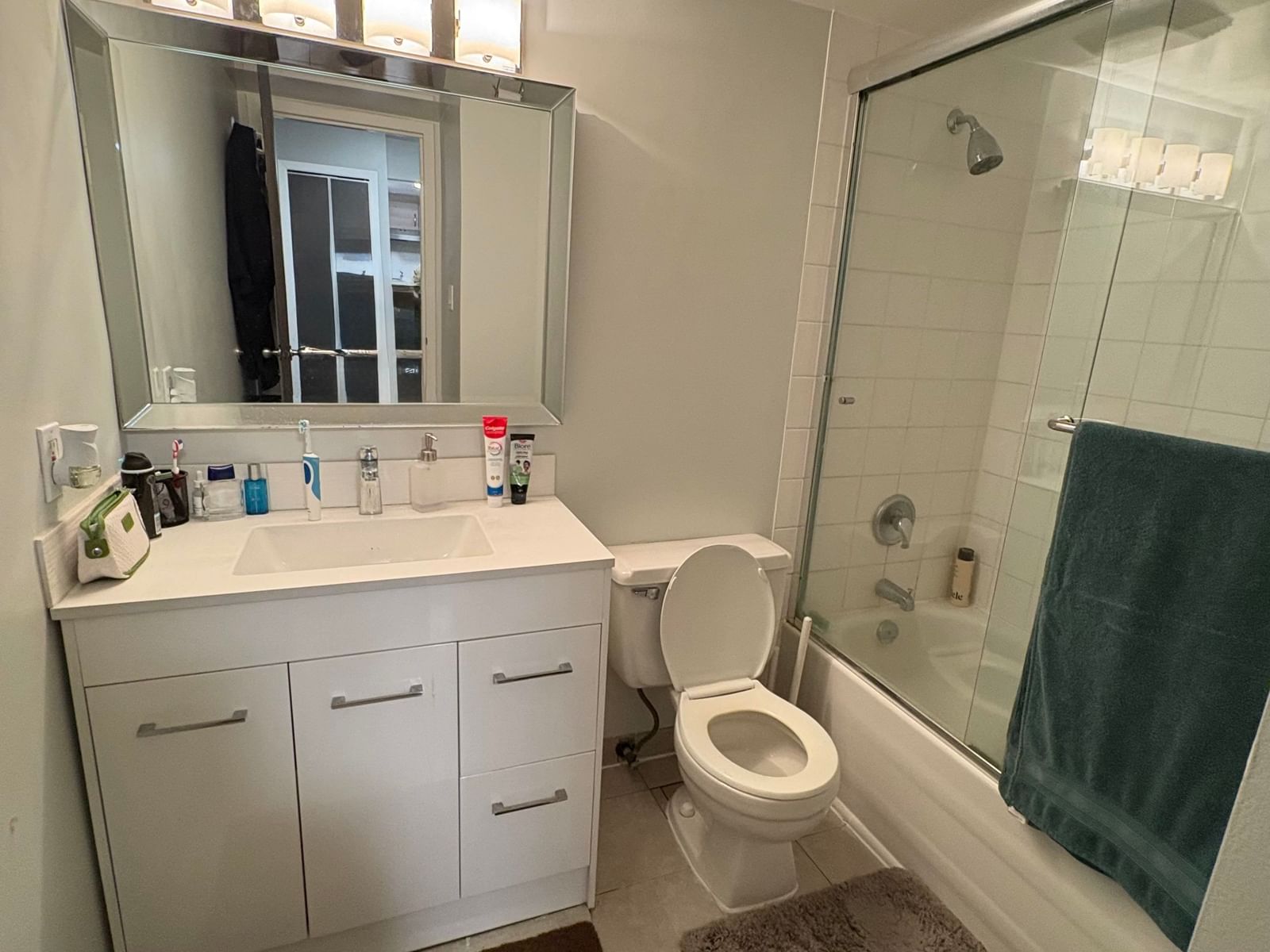 Listing Image 17