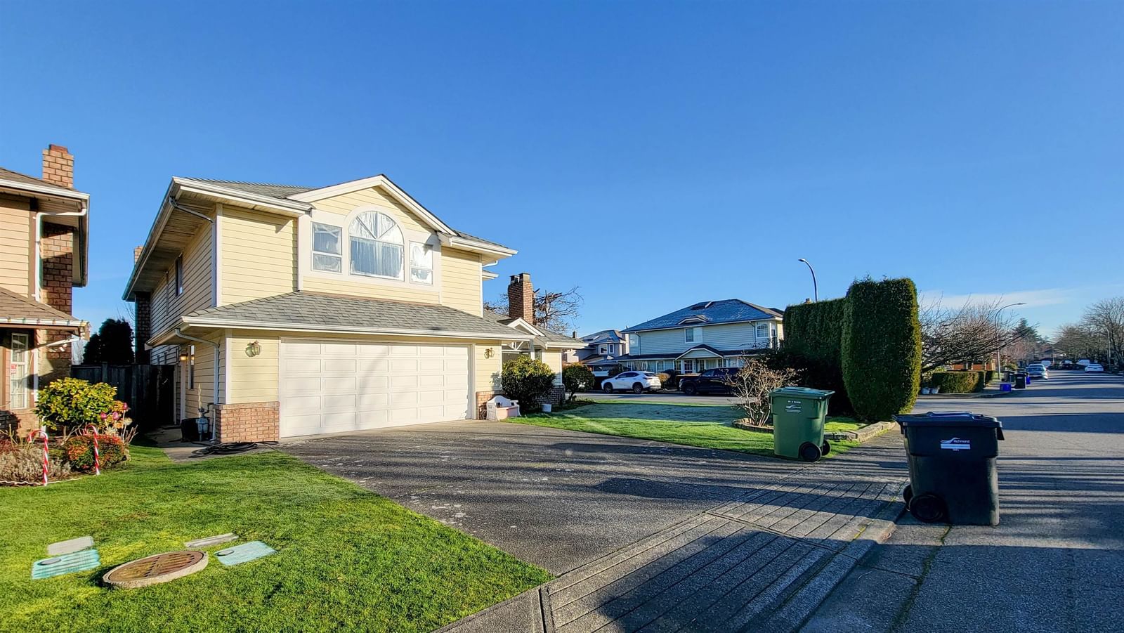 Listing Image 12