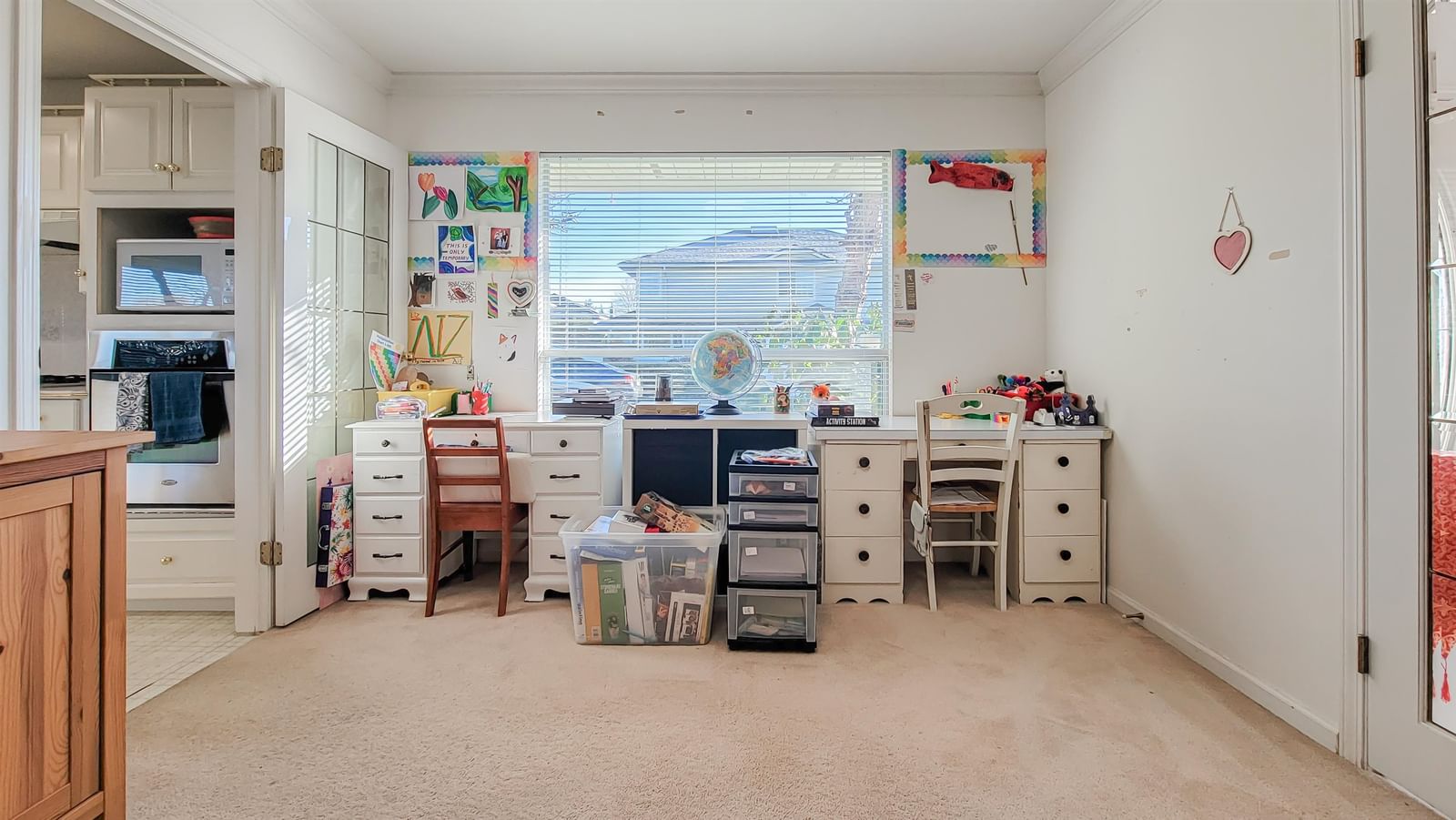 Listing Image 16