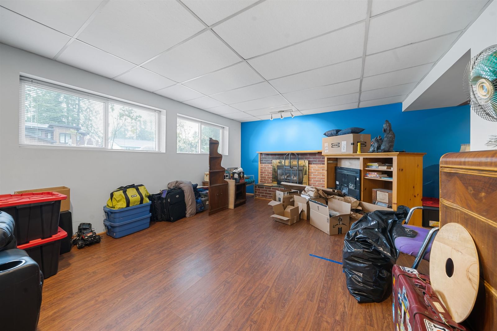 Listing Image 16
