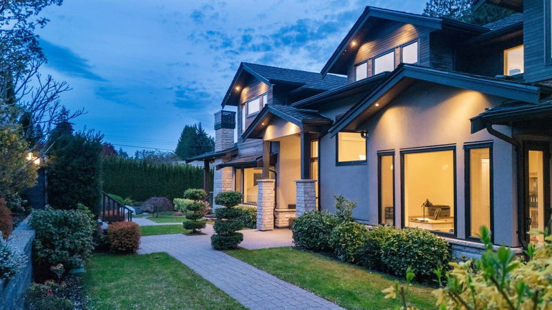 2408 Mathers Avenue, West Vancouver, British Columbia