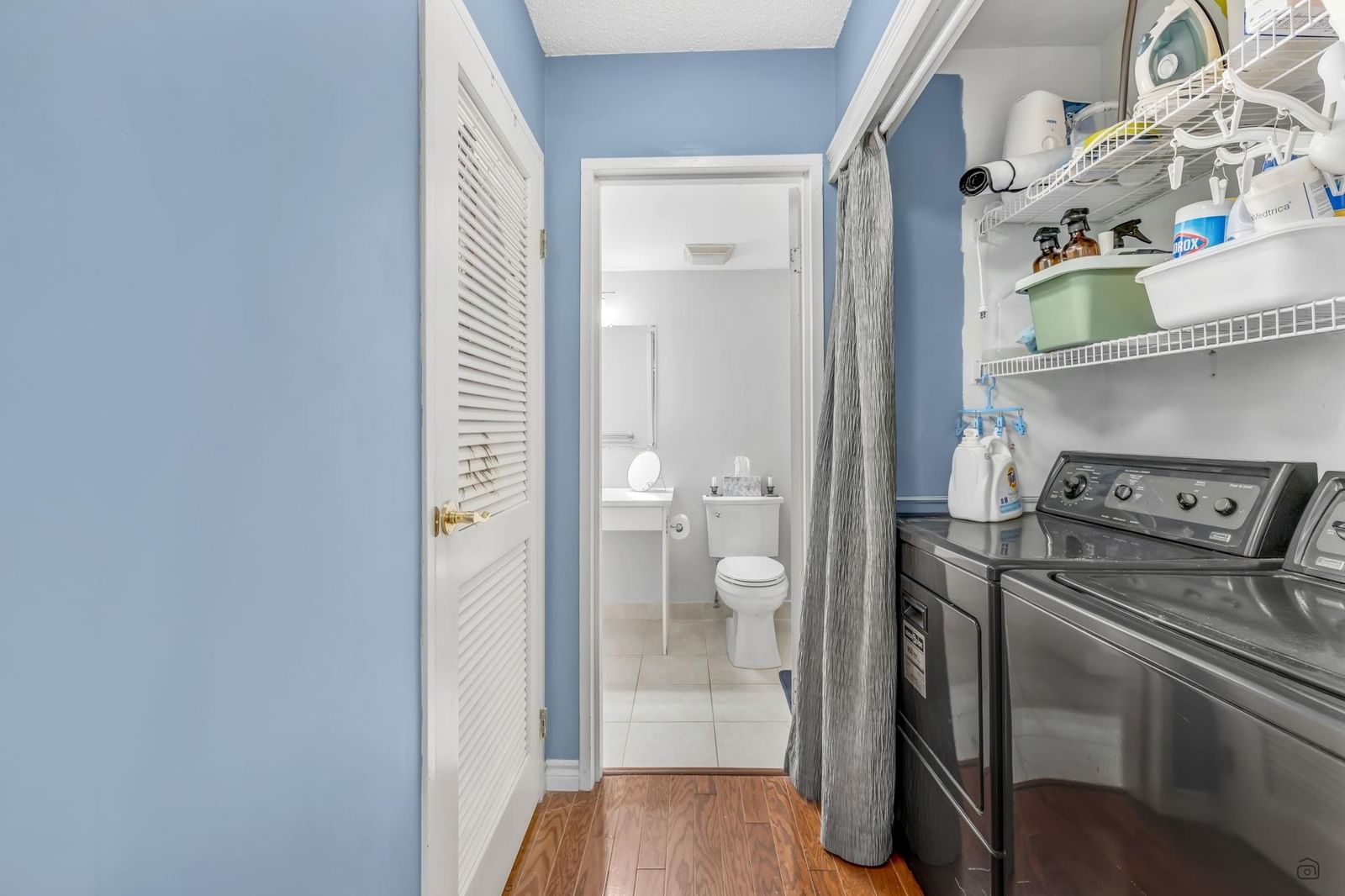 Listing Image 15