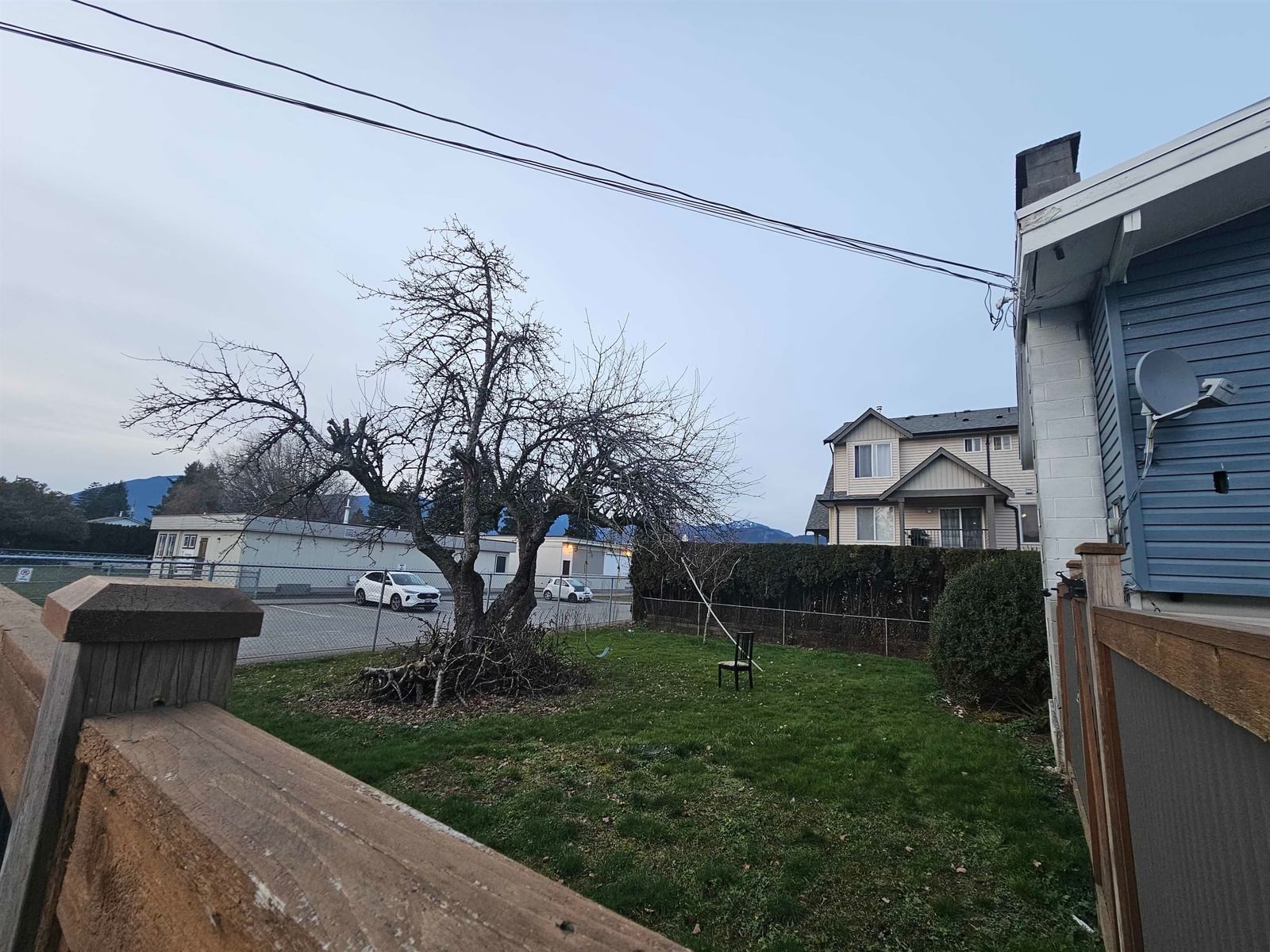 Listing Image 10
