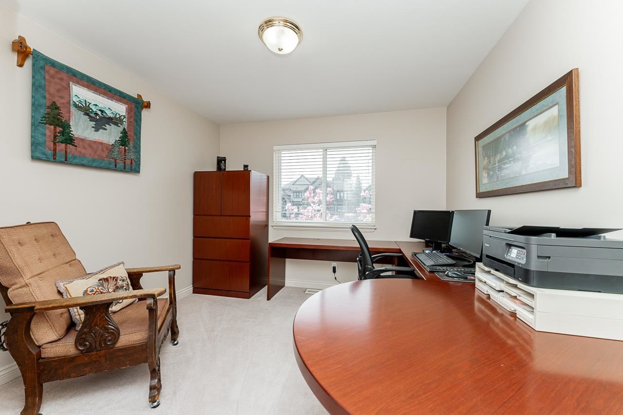 Listing Image 23