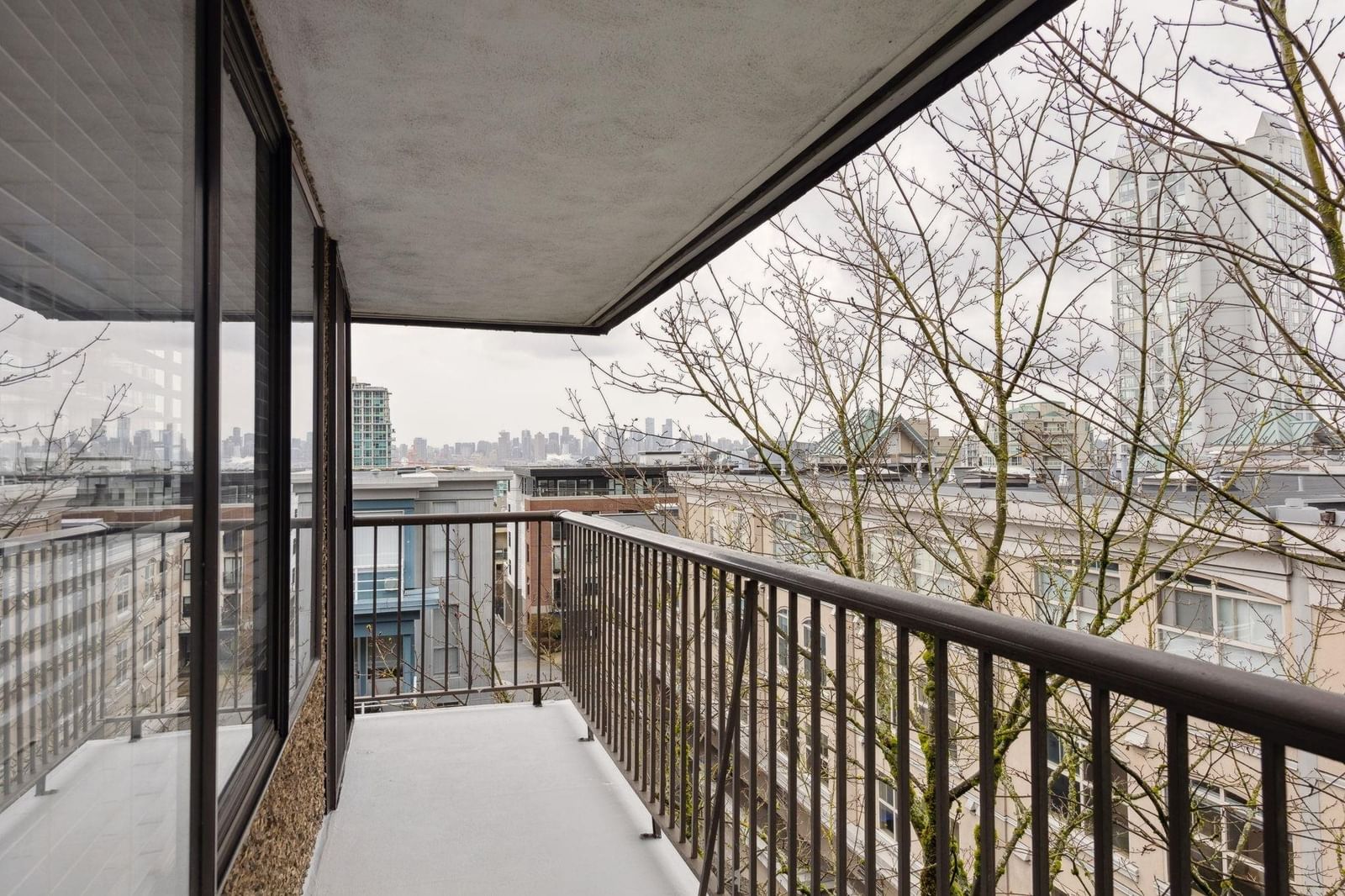 Listing Image 21