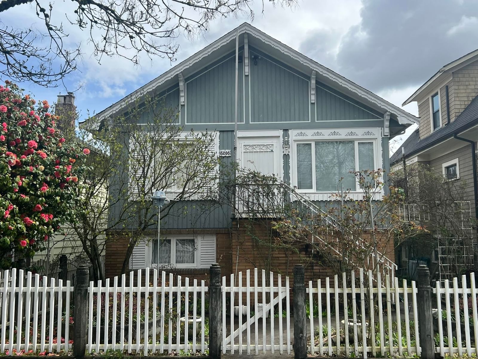 Listing Image 1
