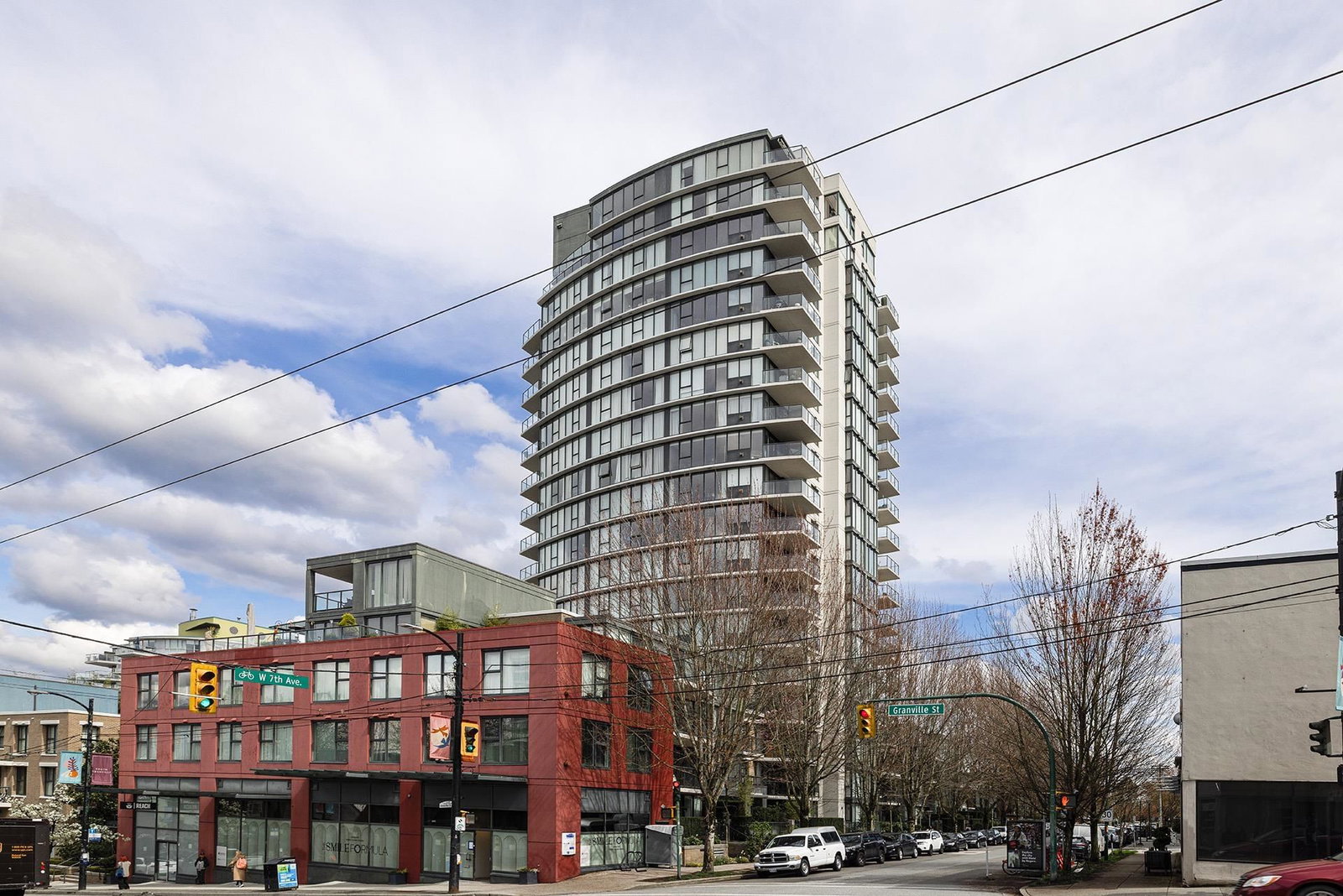 Listing Image 1
