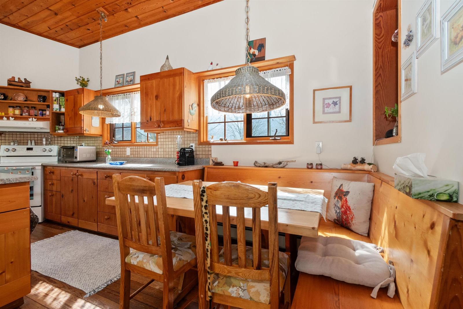 Listing Image 15