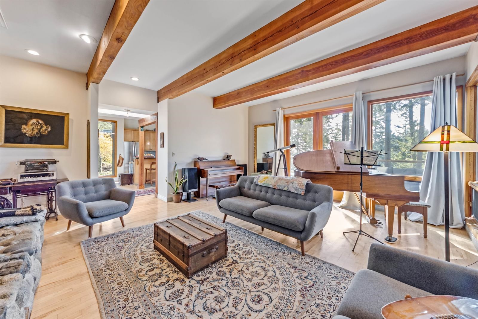 Listing Image 13