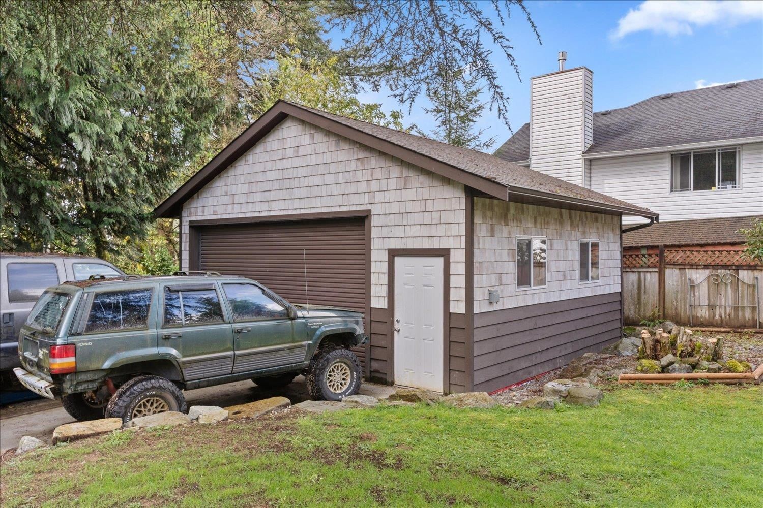 Listing Image 33