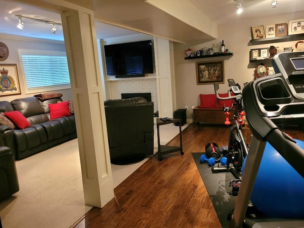 Listing Image 23