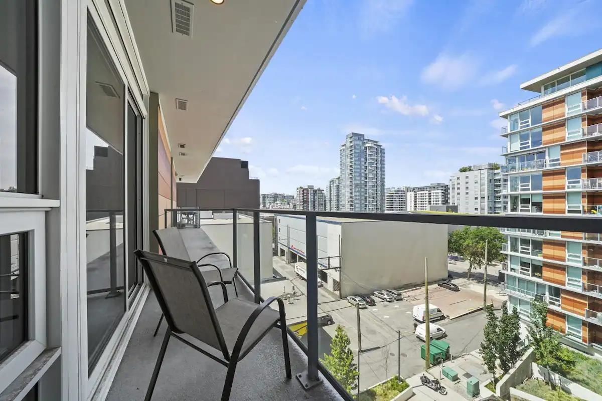 Listing Image 21