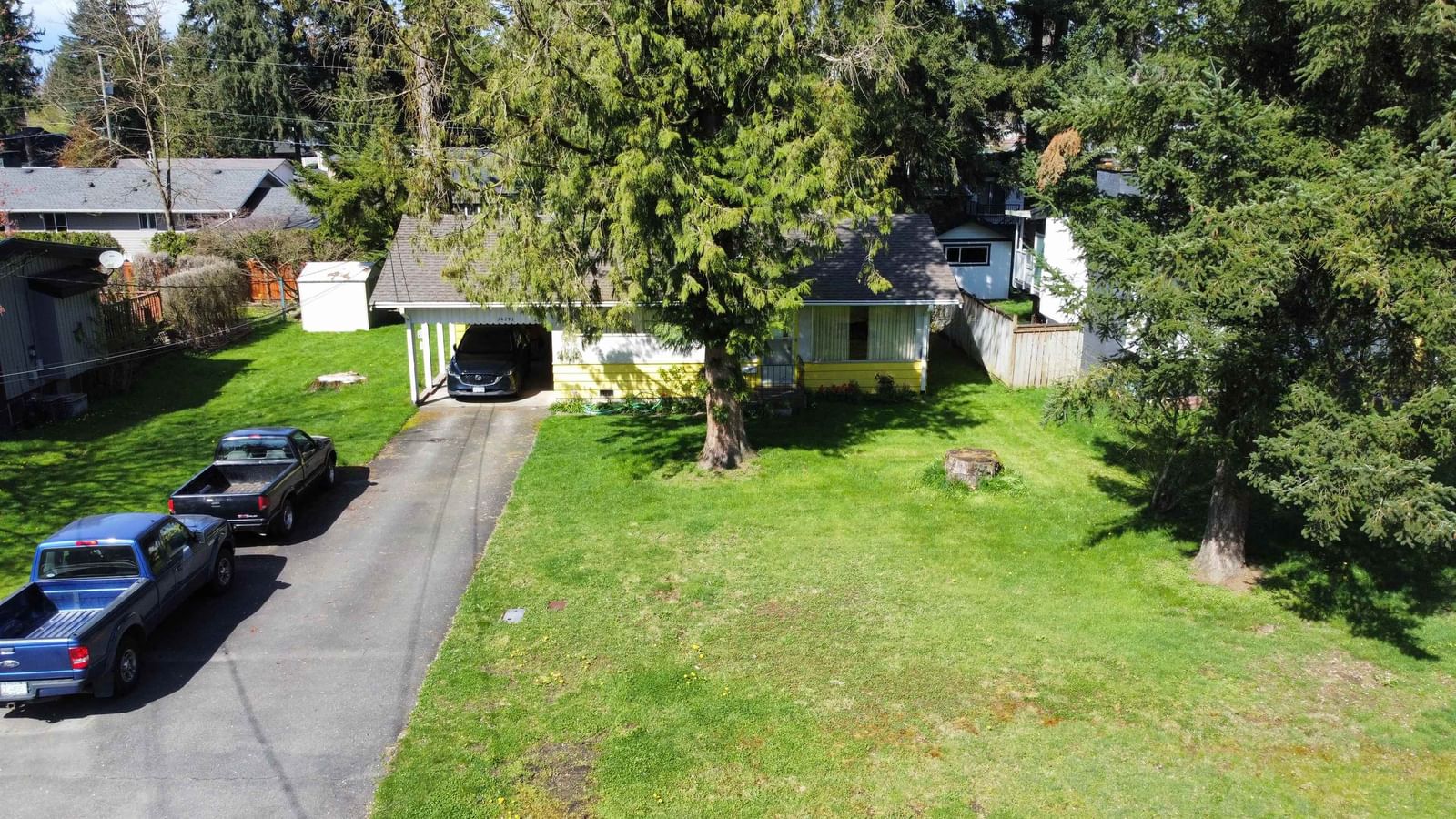 Listing Image 4